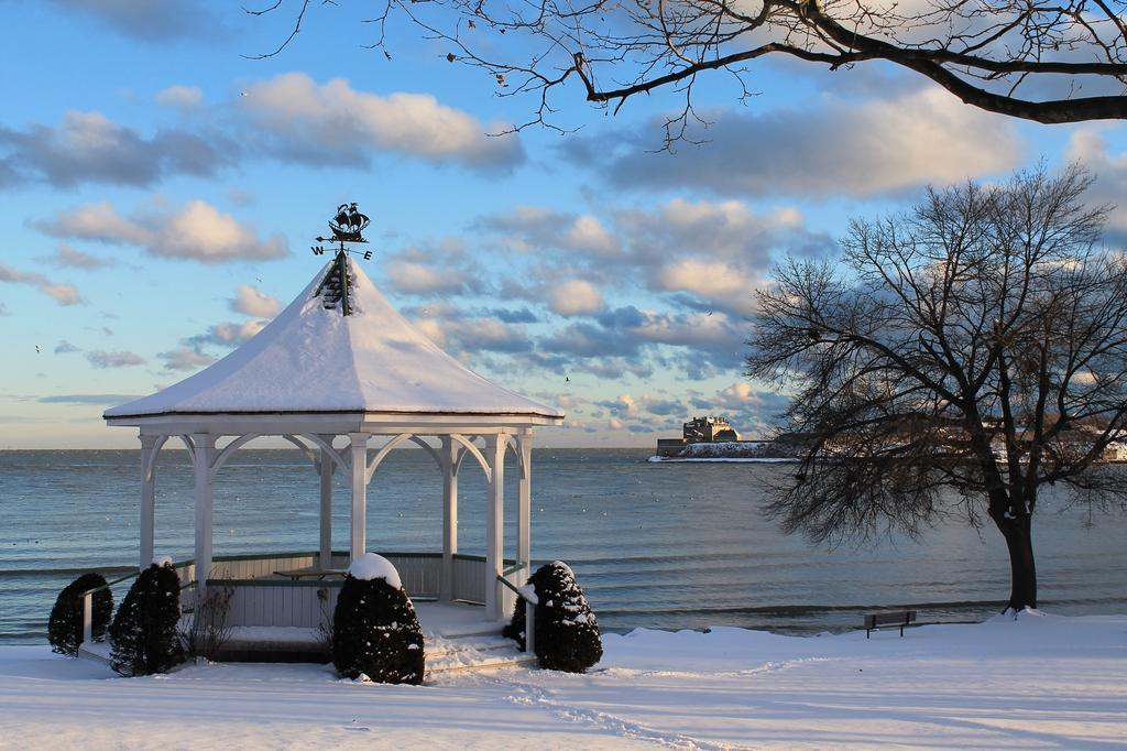 Harbour House Hotel Niagara-on-the-Lake Buitenkant foto